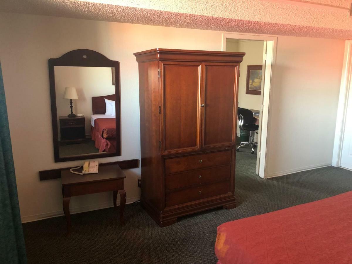 Americas Best Value Inn Denveri nemzetközi repülőtér Kültér fotó